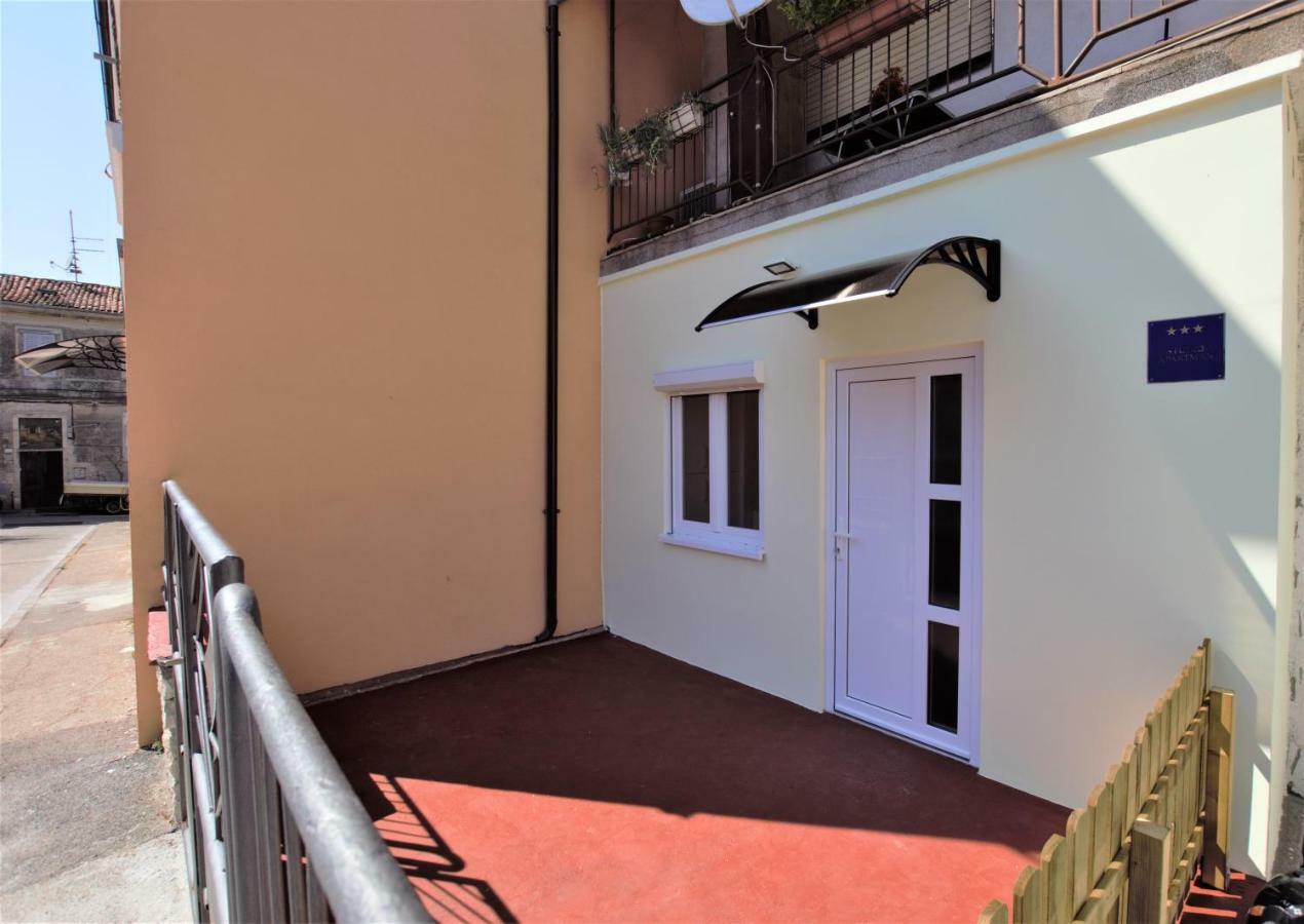 Studio Apartman Danijela PUY Exterior foto